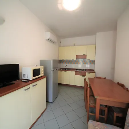 For Six In Rosolina Apartament