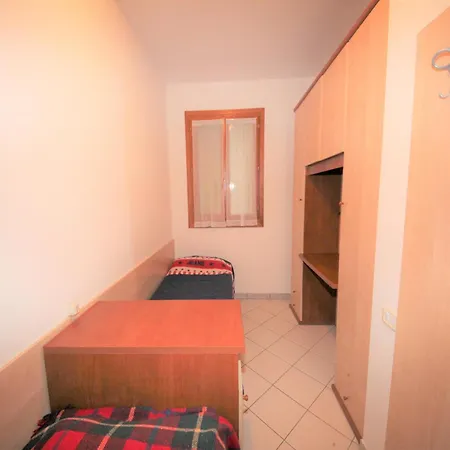 Apartament For Six In Rosolina